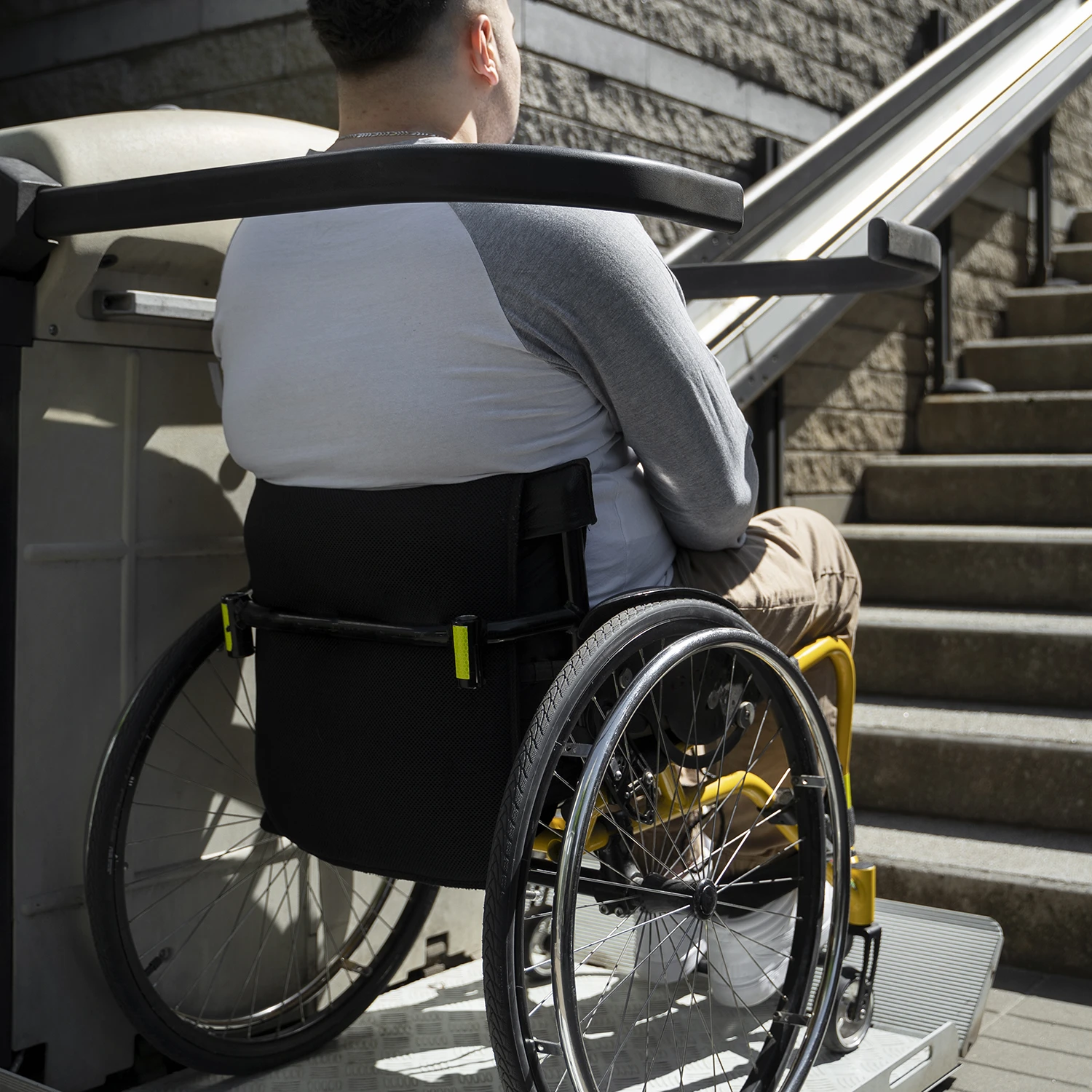 Piattaforma elevatrice per persone con disabilità